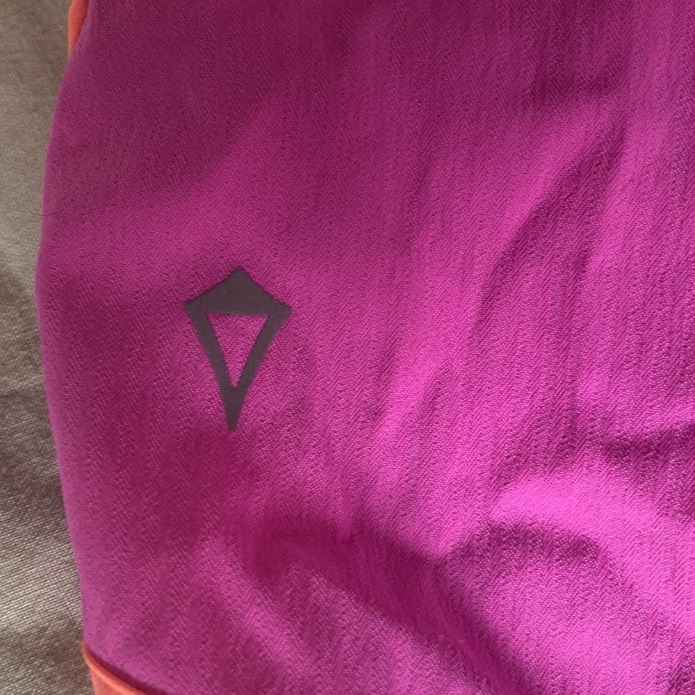 Lululemon iviva shorts